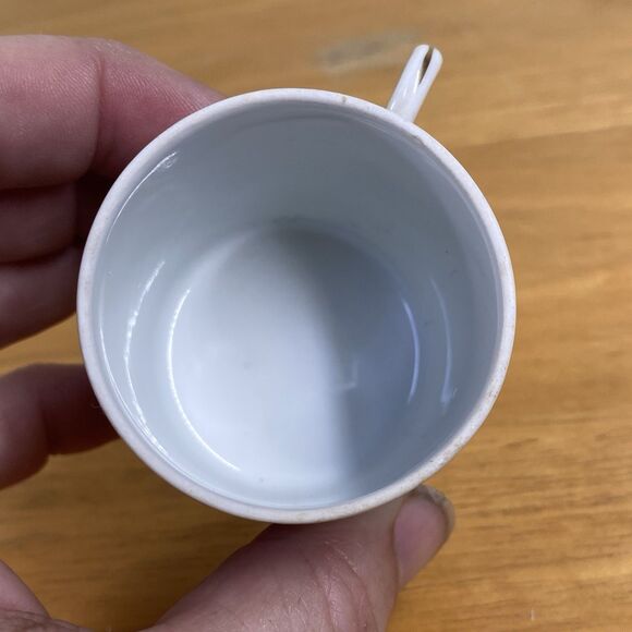 Vintage Demitasse Expresso Porcelain Tea Cup & Saucer Red Rose Pattern Gold Trim - Picture 10 of 14